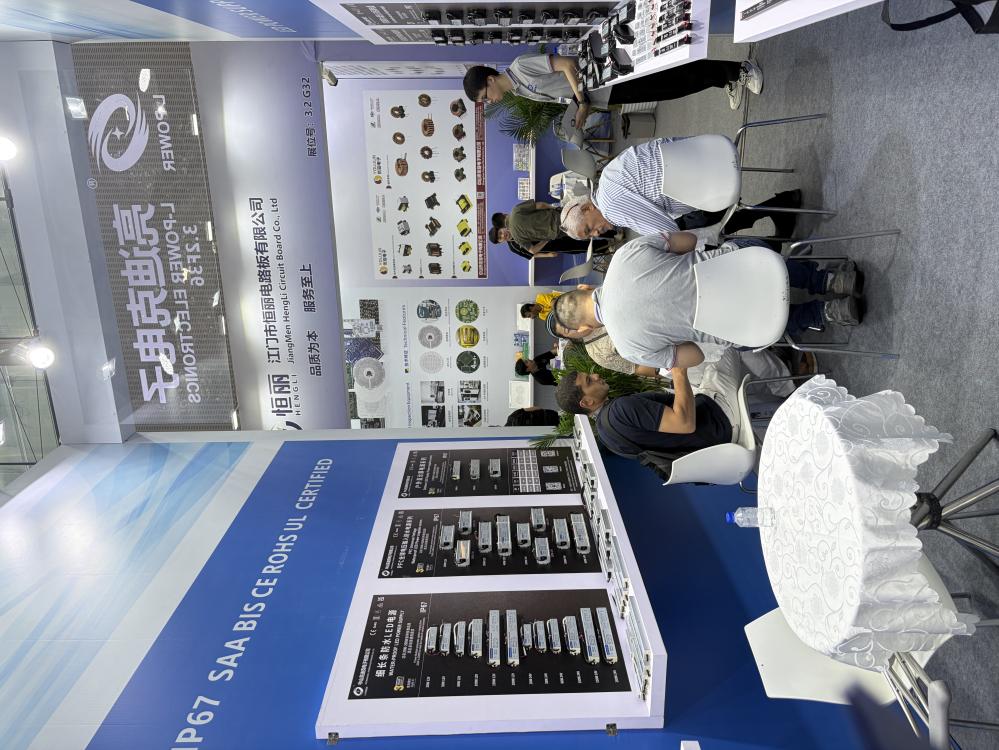 bf73529e26d1baa01d15201250e0330.jpg